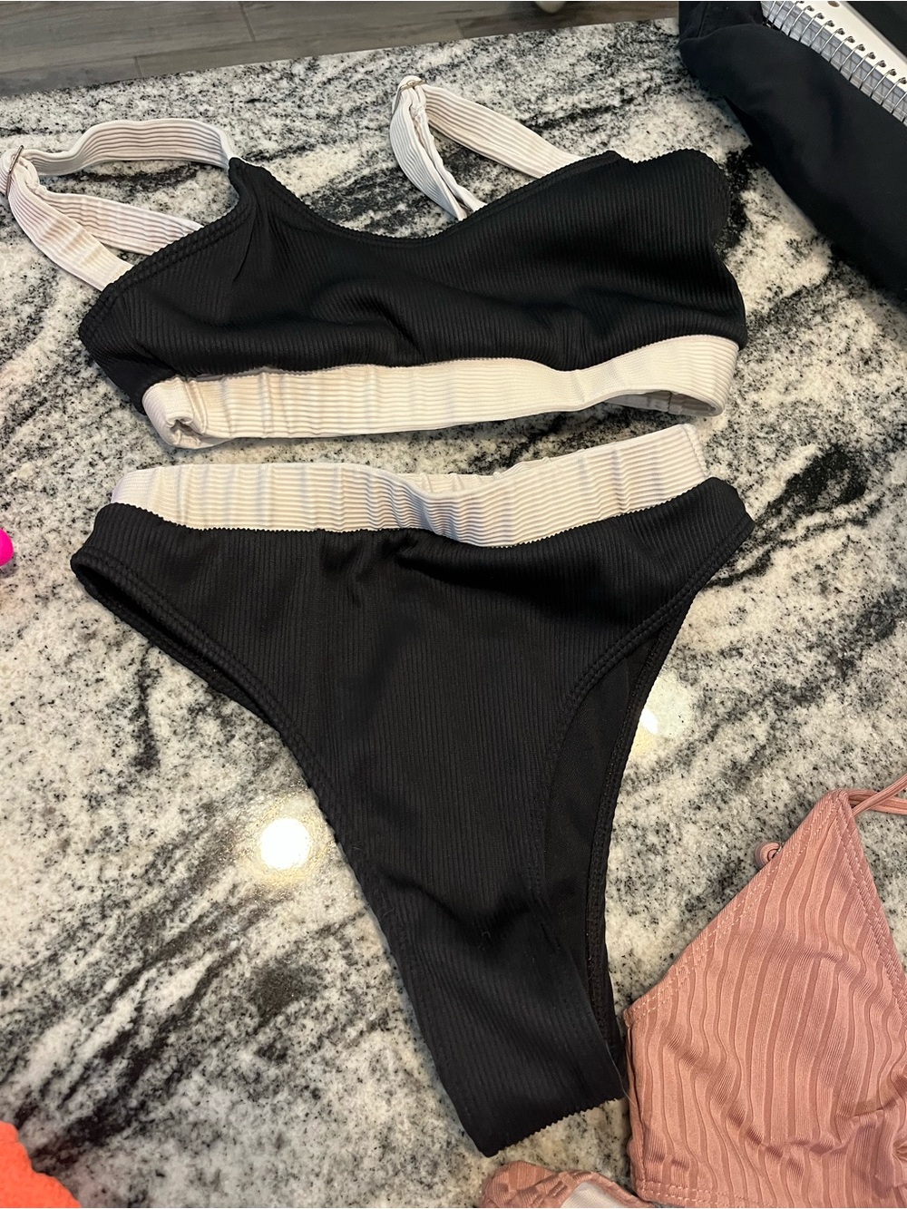 3 Bikinis Size M